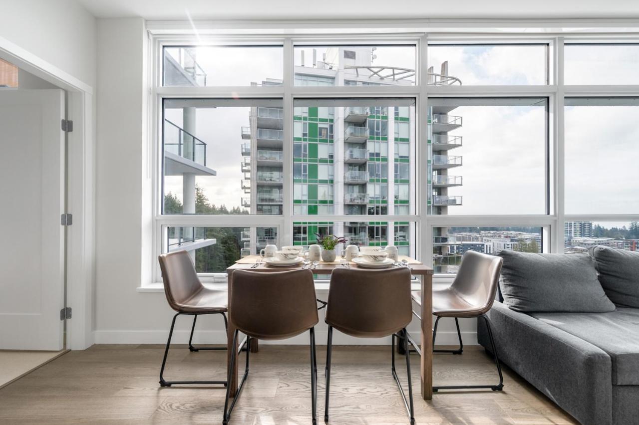 Urban Oasis: Stylish Apartment Retreat At Ubc Vancouver Zewnętrze zdjęcie